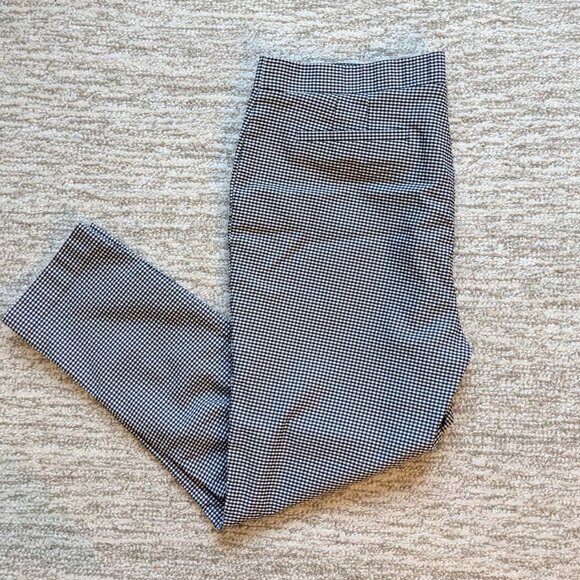 3 / 40$ Jones New York Stretch Capris - Size XL - Picture 3 of 7